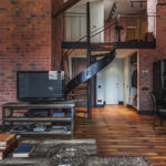 Интерьер двухуровневой квартиры в стиле Loft